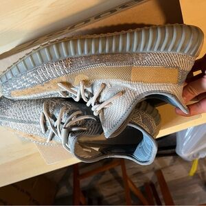 Adidas Yeezy Boost 350 V2 Sneakers